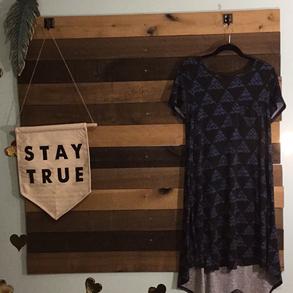 Lularoe Carly